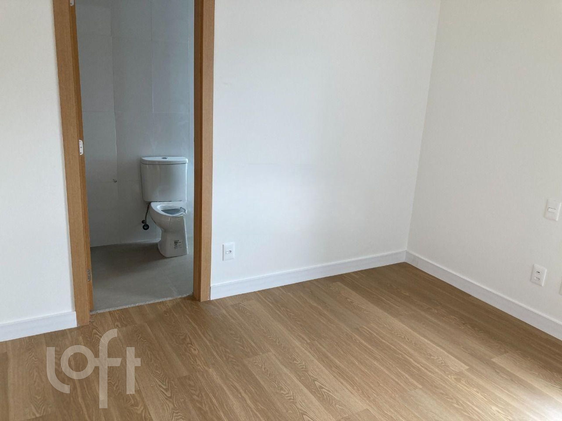 Apartamento à venda com 2 quartos, 67m² - Foto 18