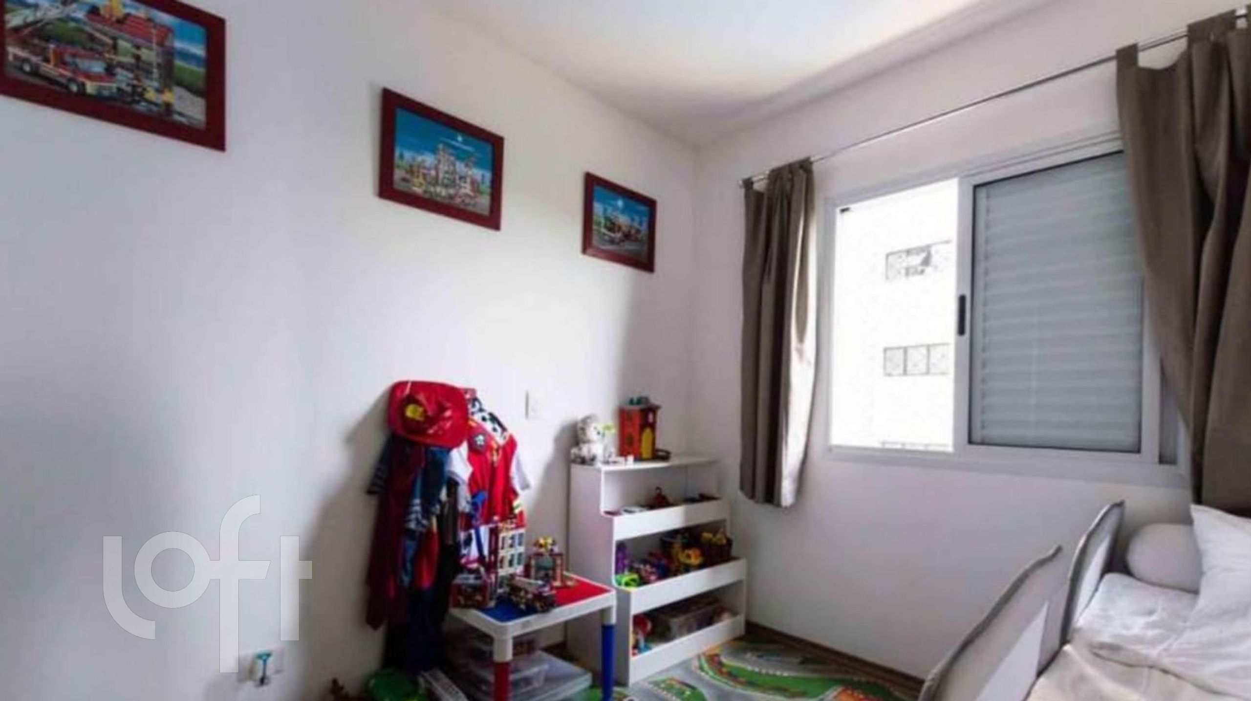 Apartamento à venda com 2 quartos, 72m² - Foto 2