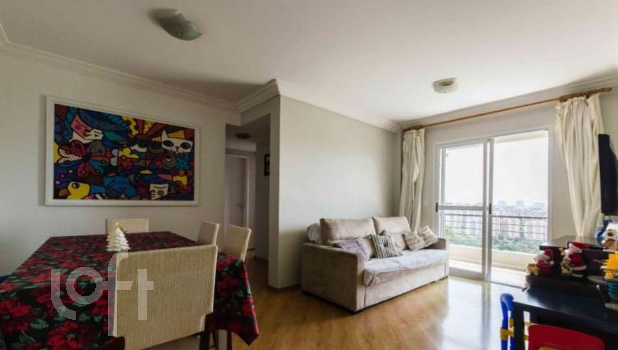 Apartamento à venda com 2 quartos, 72m² - Foto 1