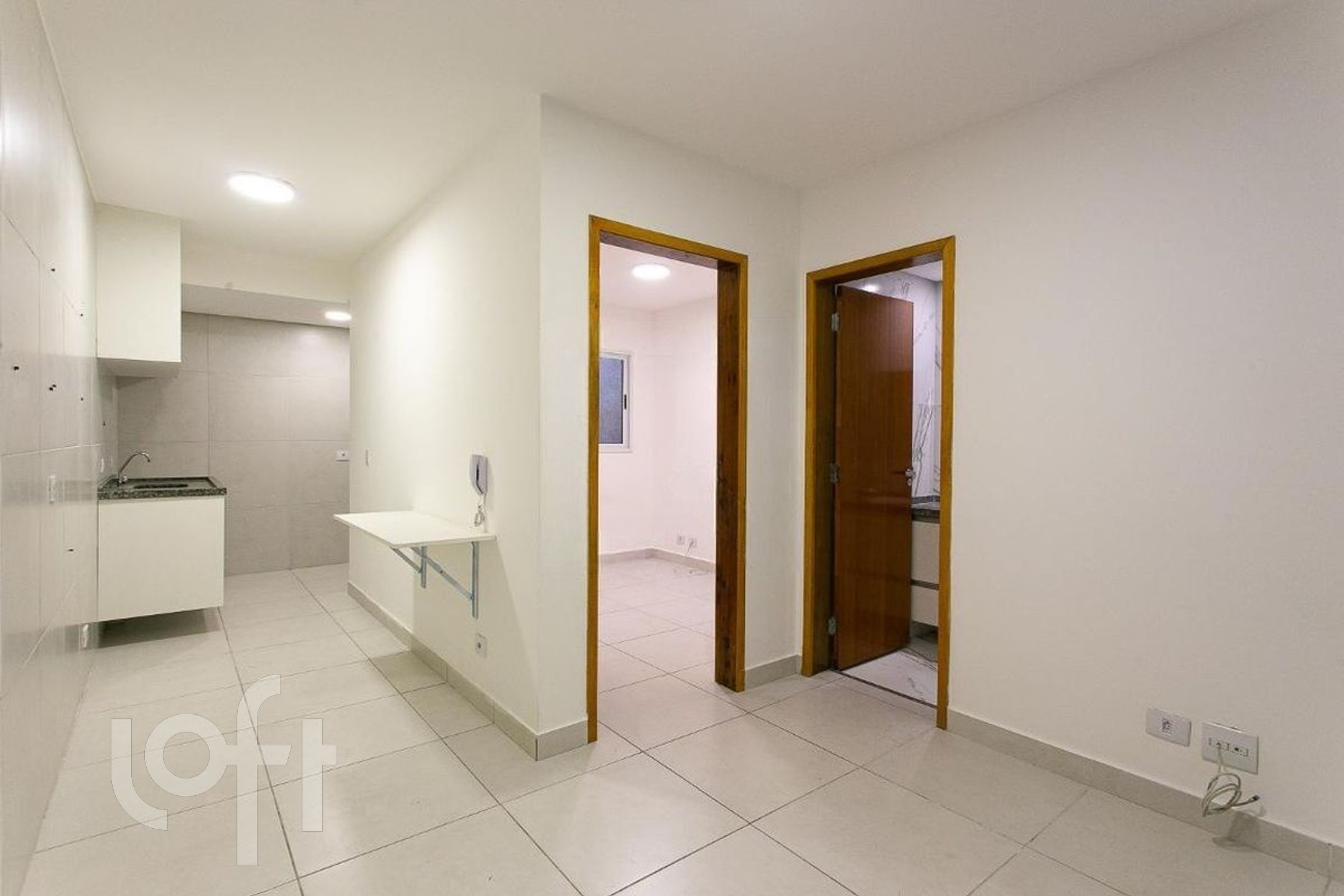 Apartamento à venda em Carrão com 40 m², 1 quarto