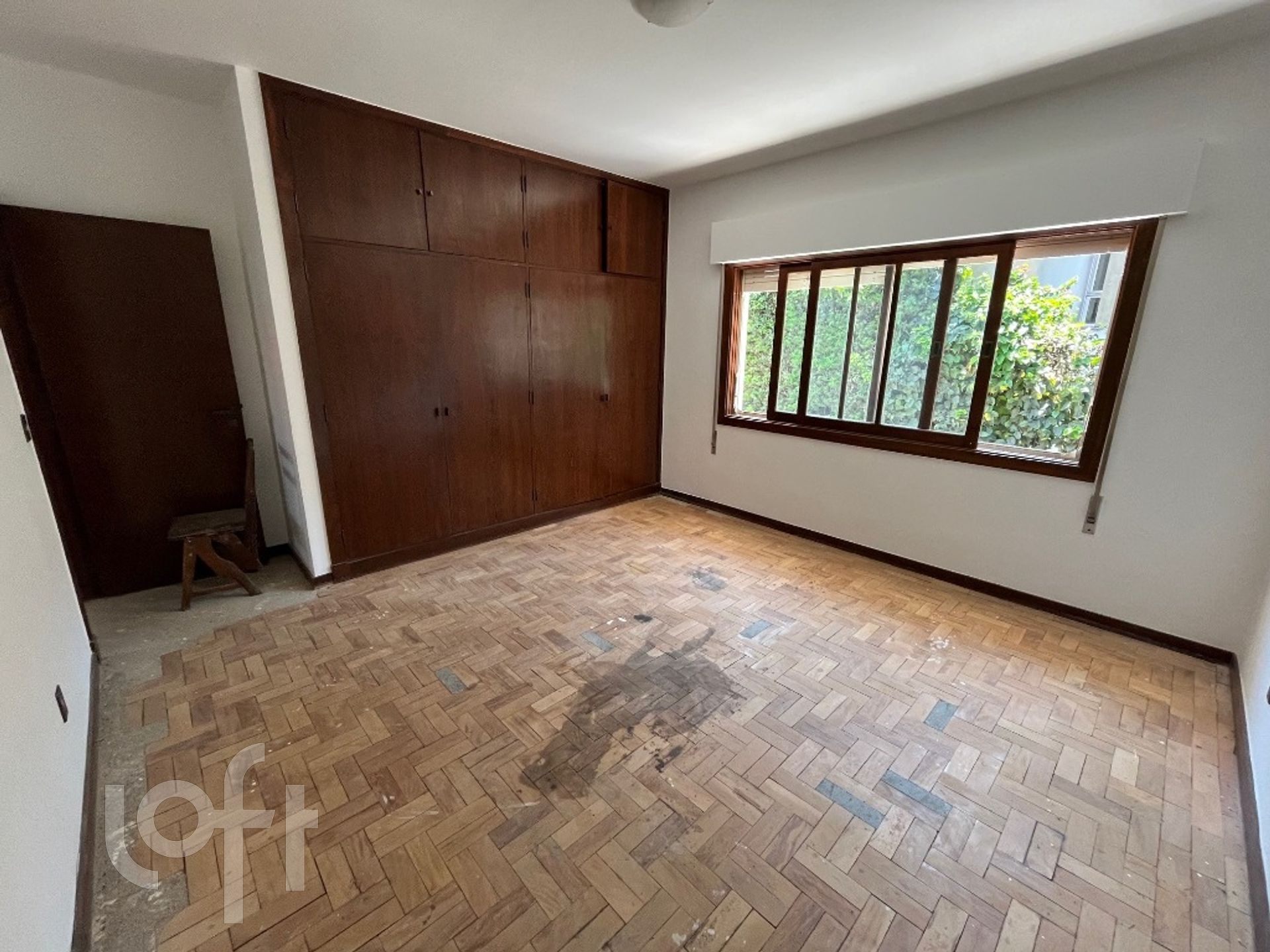 Casa à venda com 4 quartos, 336m² - Foto 9