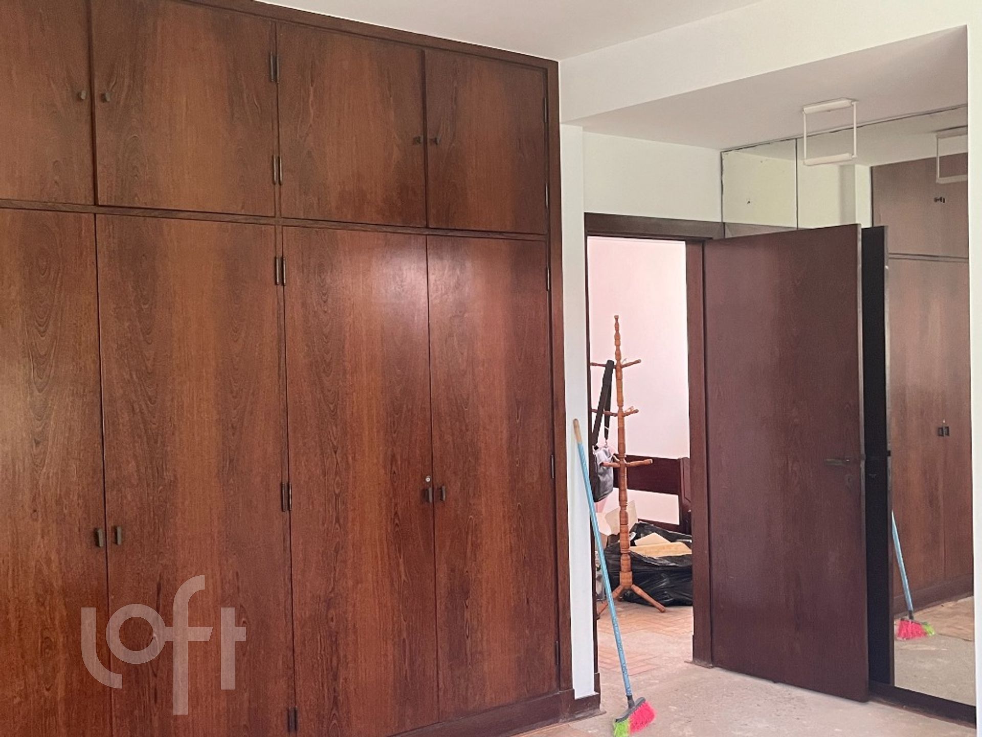 Casa à venda com 4 quartos, 336m² - Foto 22