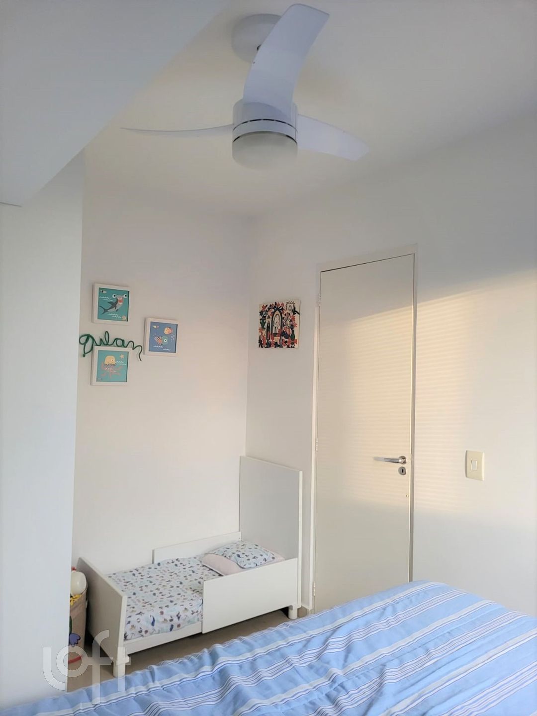 Apartamento à venda com 1 quarto, 32m² - Foto 2