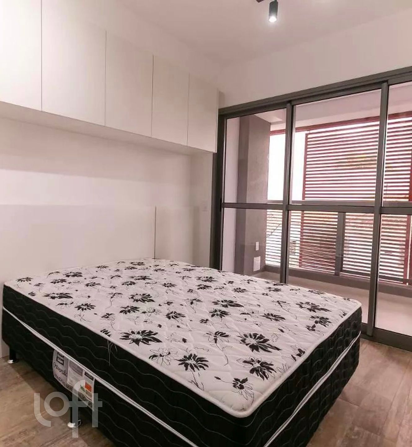 Apartamento à venda com 1 quarto, 26m² - Foto 9