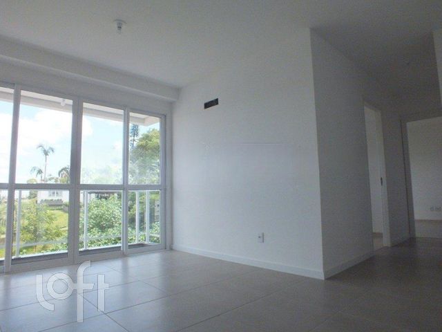 Apartamento com 61m², 2 dormitórios, 1 suíte, 2 vagas, Jardim Botânico em Porto Alegre
