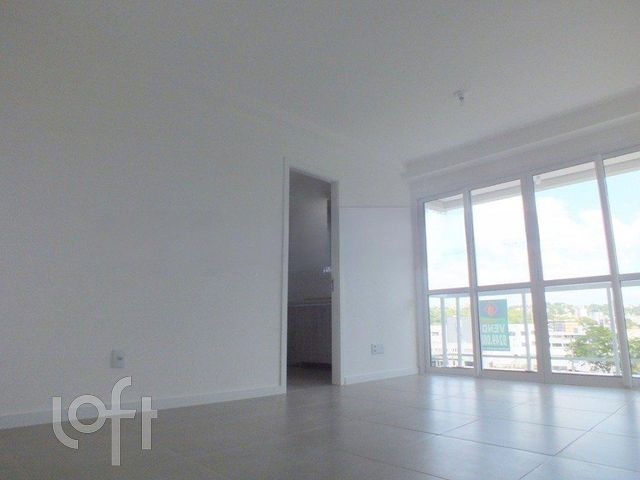 Apartamento com 61m², 2 dormitórios, 1 suíte, 2 vagas, Jardim Botânico em Porto Alegre