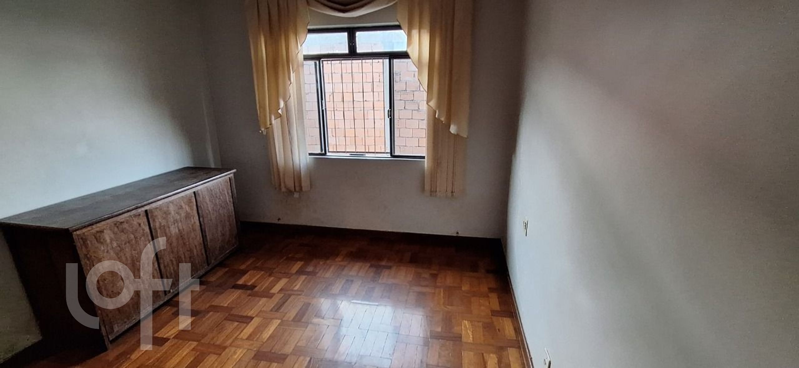 Casa à venda com 4 quartos, 356m² - Foto 14