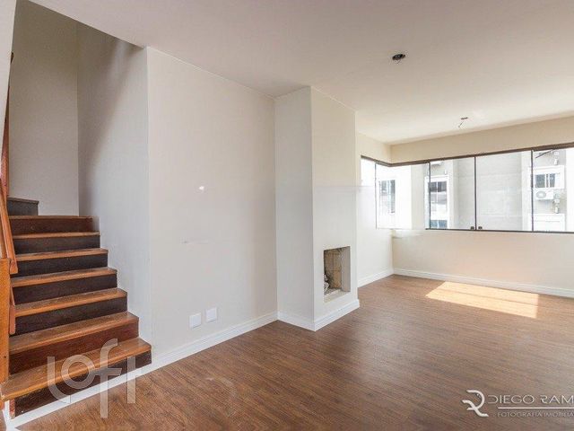 Apartamento com 301m², 3 dormitórios, 2 suítes, 2 vagas, Rio Branco em Porto Alegre