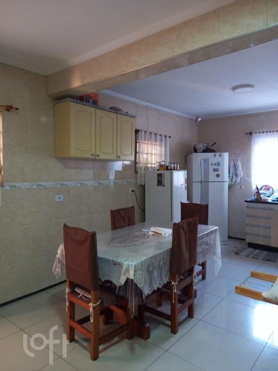 Casa à venda com 4 quartos, 198m² - Foto 4