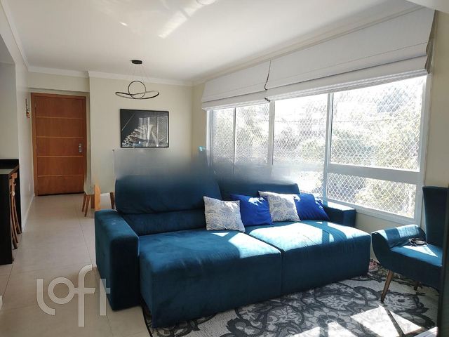 Apartamento com 113m², 3 dormitórios, 1 suíte, 2 vagas, São João em Porto Alegre