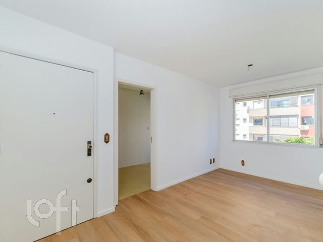 Apartamento com 110m², 3 dormitórios, 1 vaga, Santana em Porto Alegre