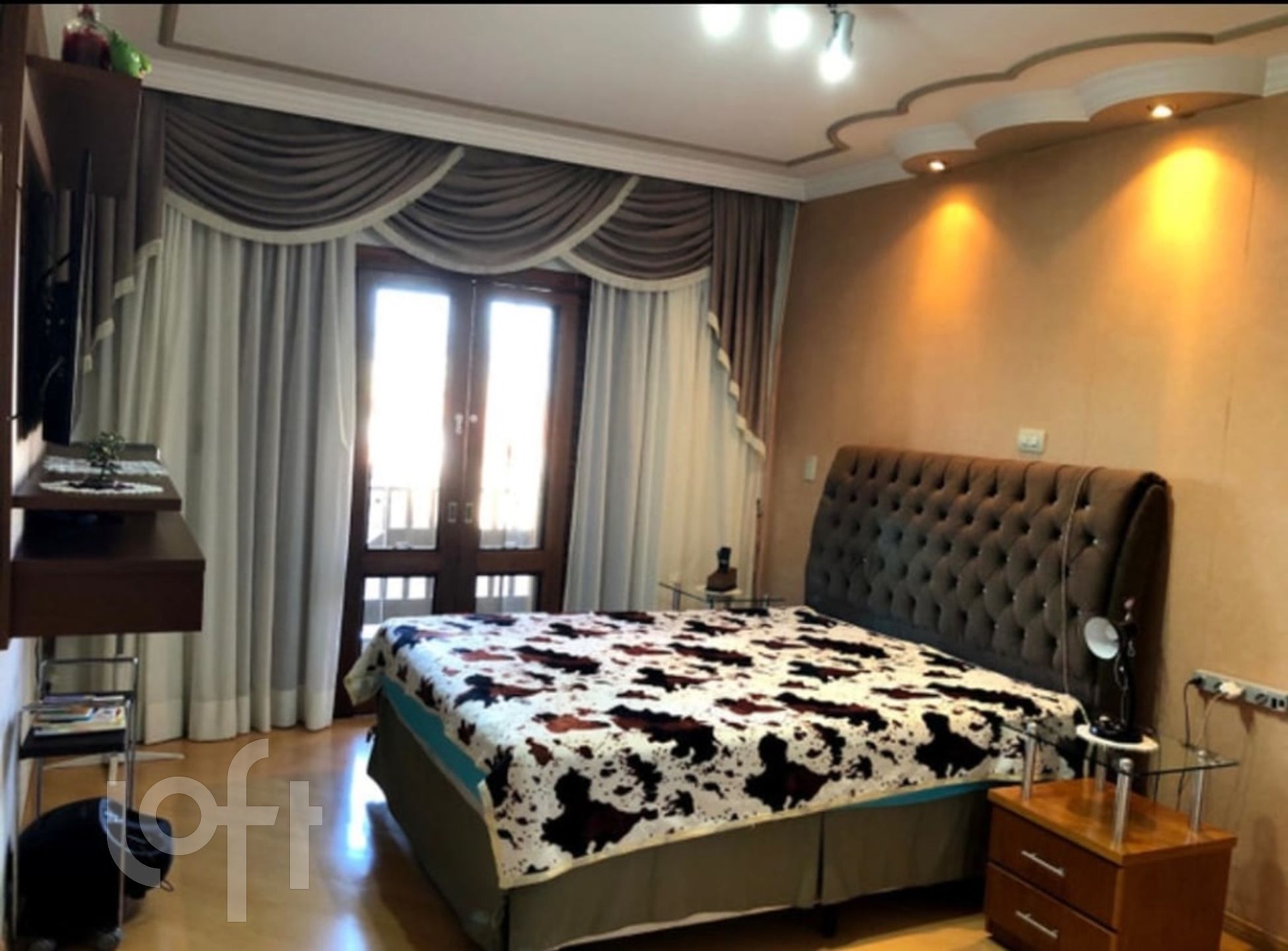 Casa à venda com 4 quartos, 243m² - Foto 17