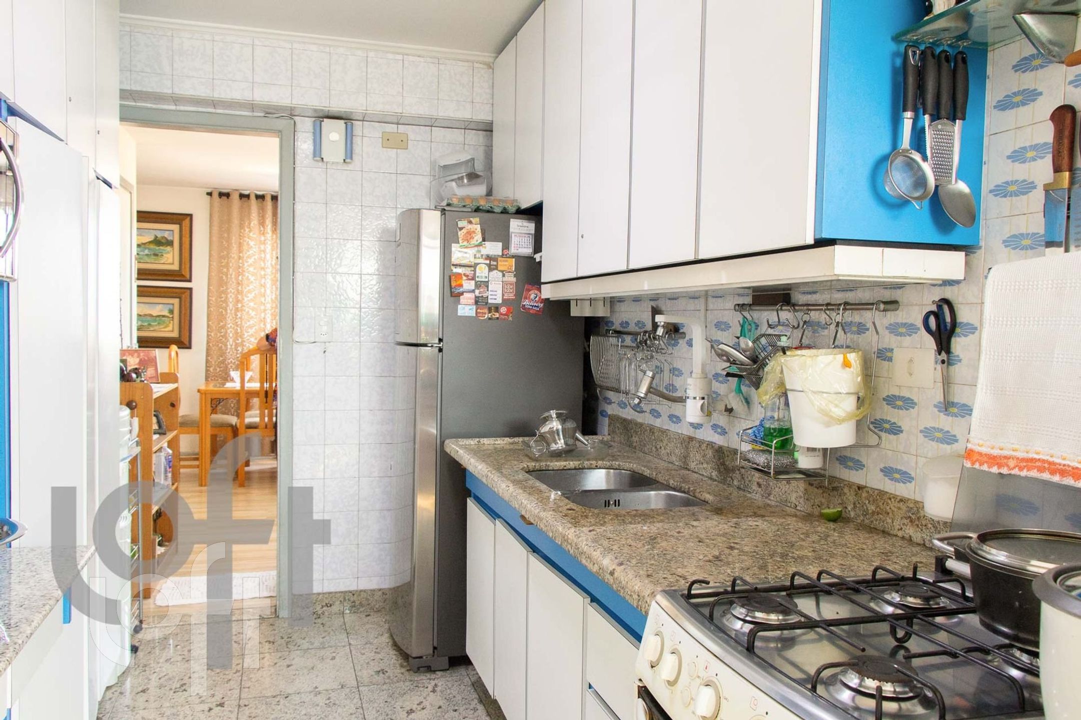 Apartamento à venda com 3 quartos, 94m² - Foto 10