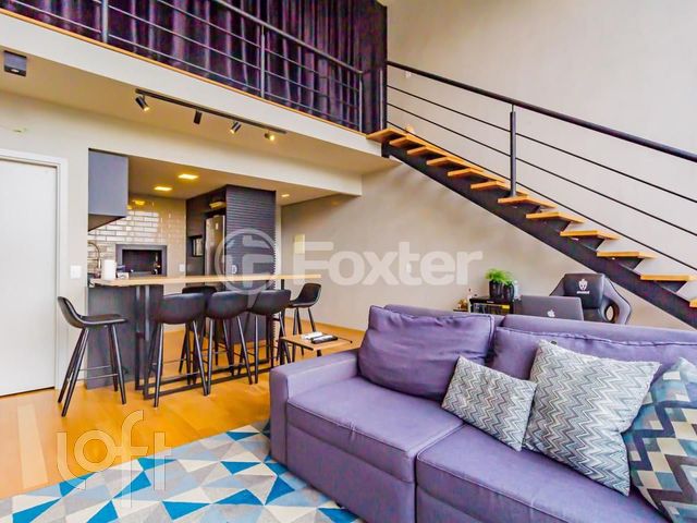 Apartamento com 74m², 1 dormitório, 1 suíte, 2 vagas, Petrópolis em Porto Alegre