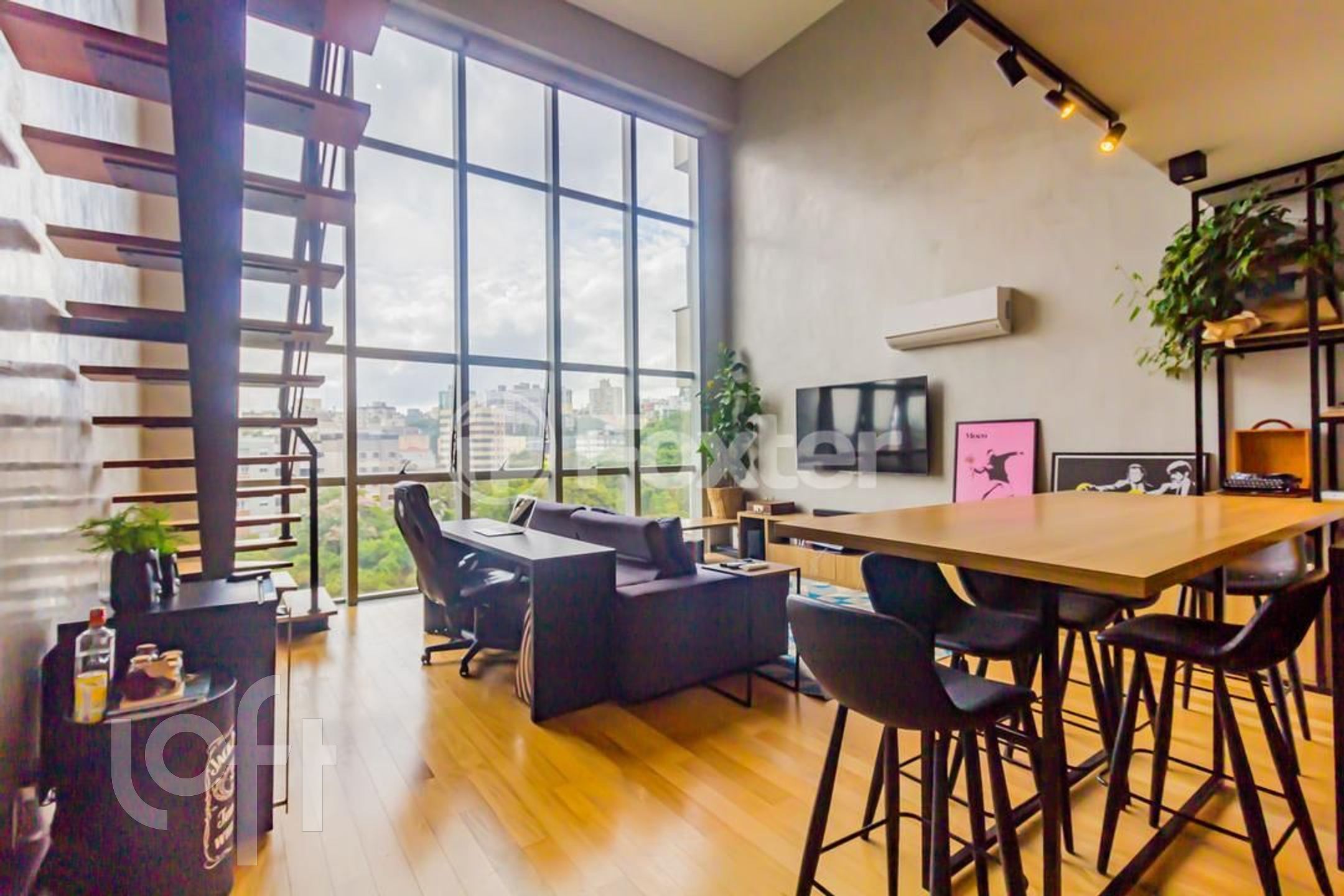 Apartamento com 74m², 1 dormitório, 1 suíte, 2 vagas, Petrópolis em Porto Alegre