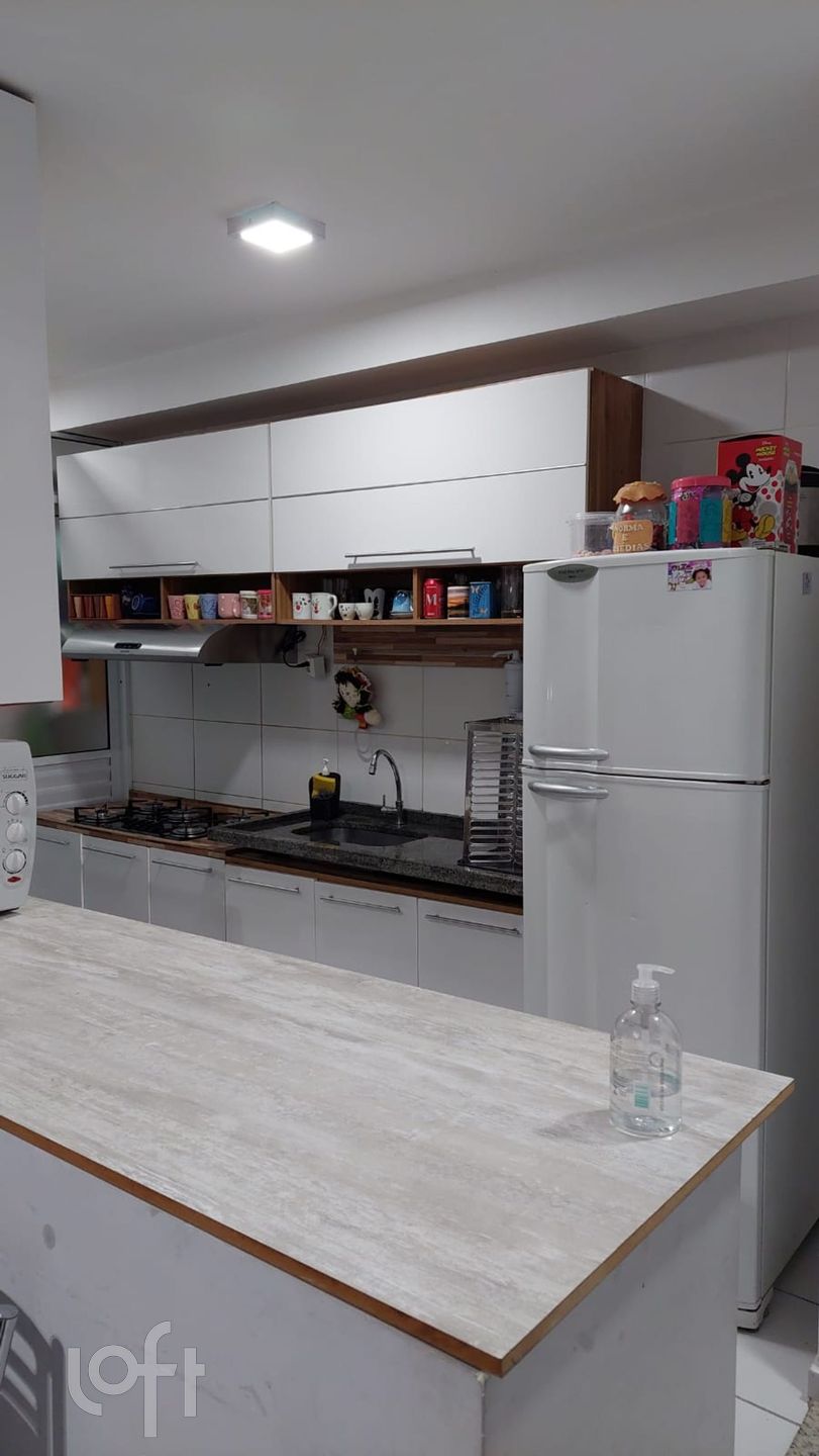 Apartamento à venda com 3 quartos, 65m² - Foto 18