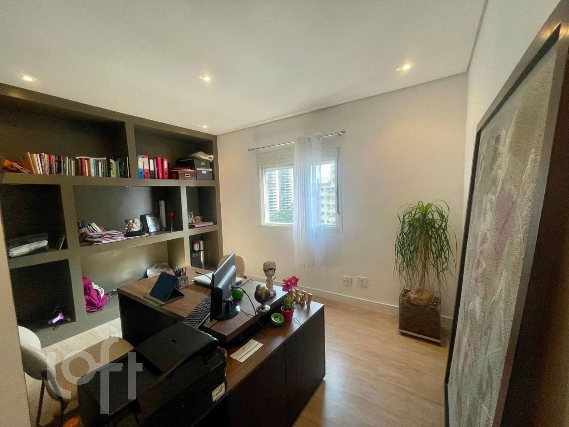 Apartamento à venda com 4 quartos, 230m² - Foto 3