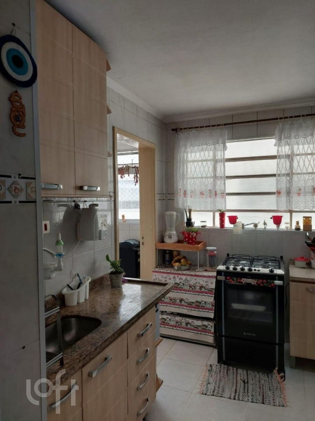 Apartamento à venda com 2 quartos, 70m² - Foto 4