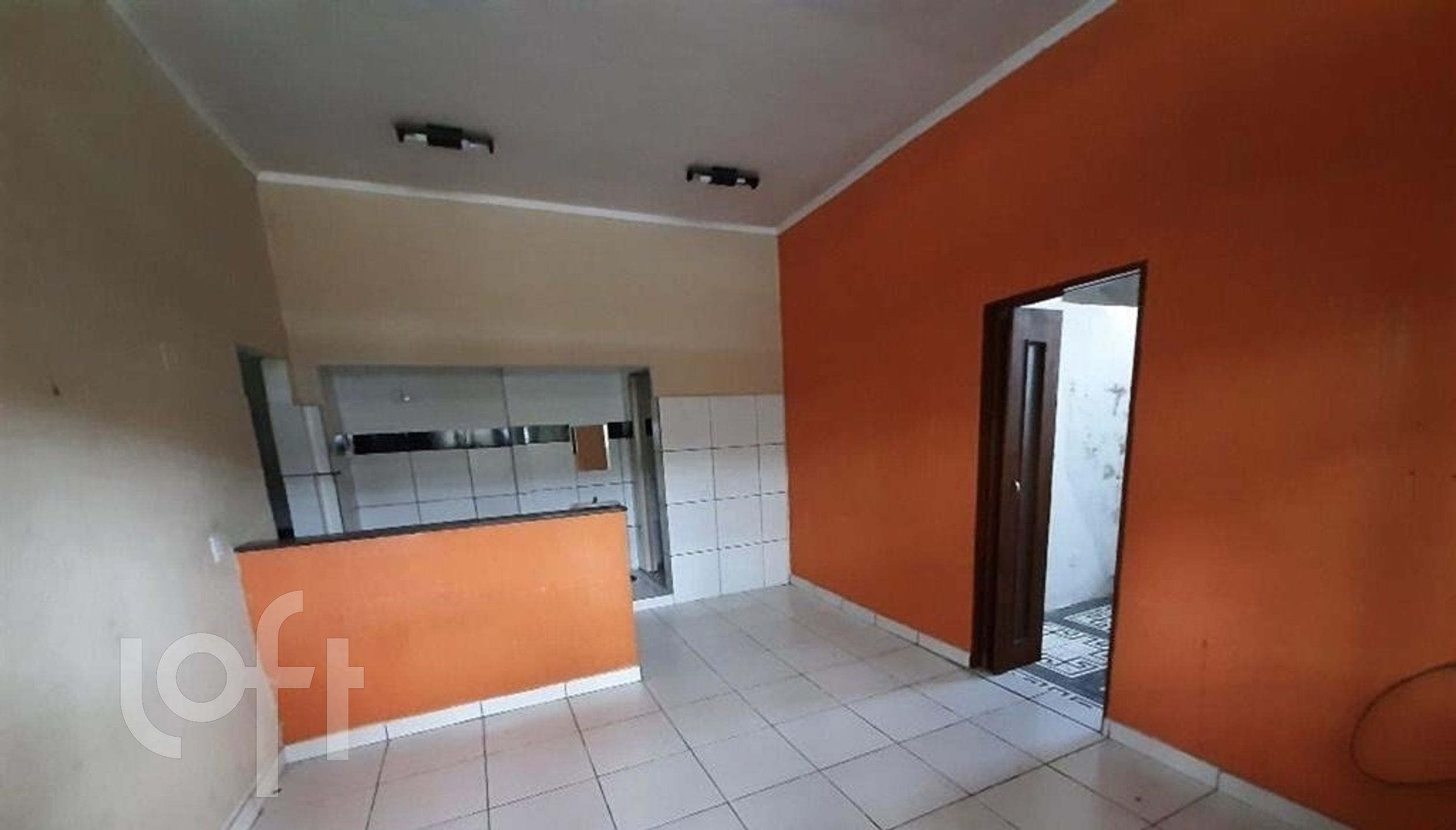 Casa à venda com 2 quartos, 110m² - Foto 2