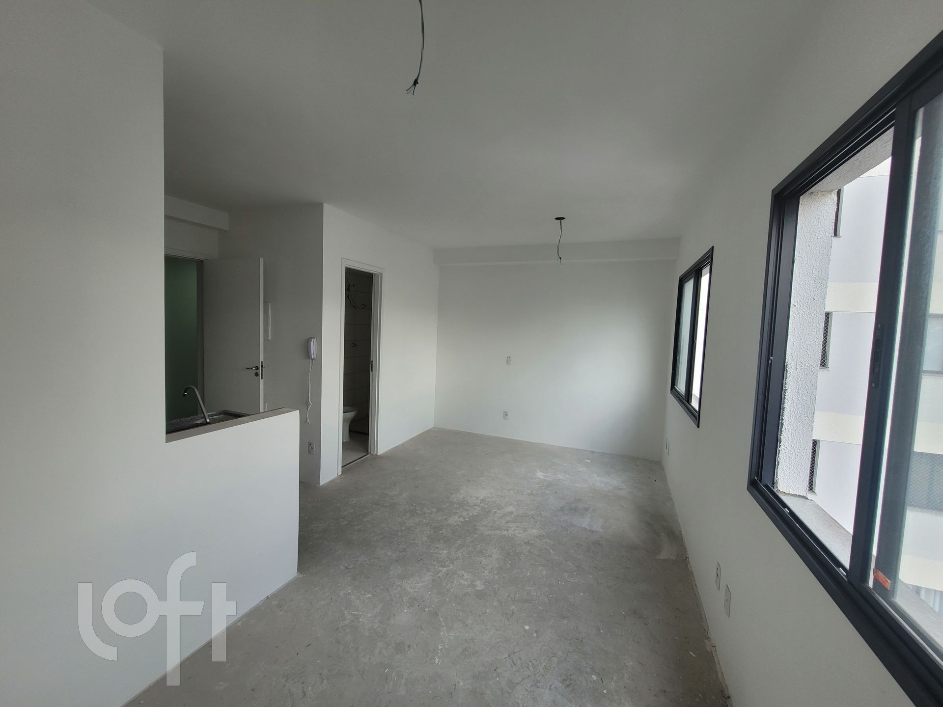 Apartamento à venda com 1 quarto, 26m² - Foto 2