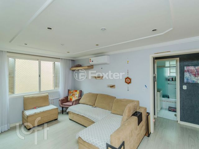 Apartamento com 76m², 3 dormitórios, 1 vaga, Jardim Botânico em Porto Alegre