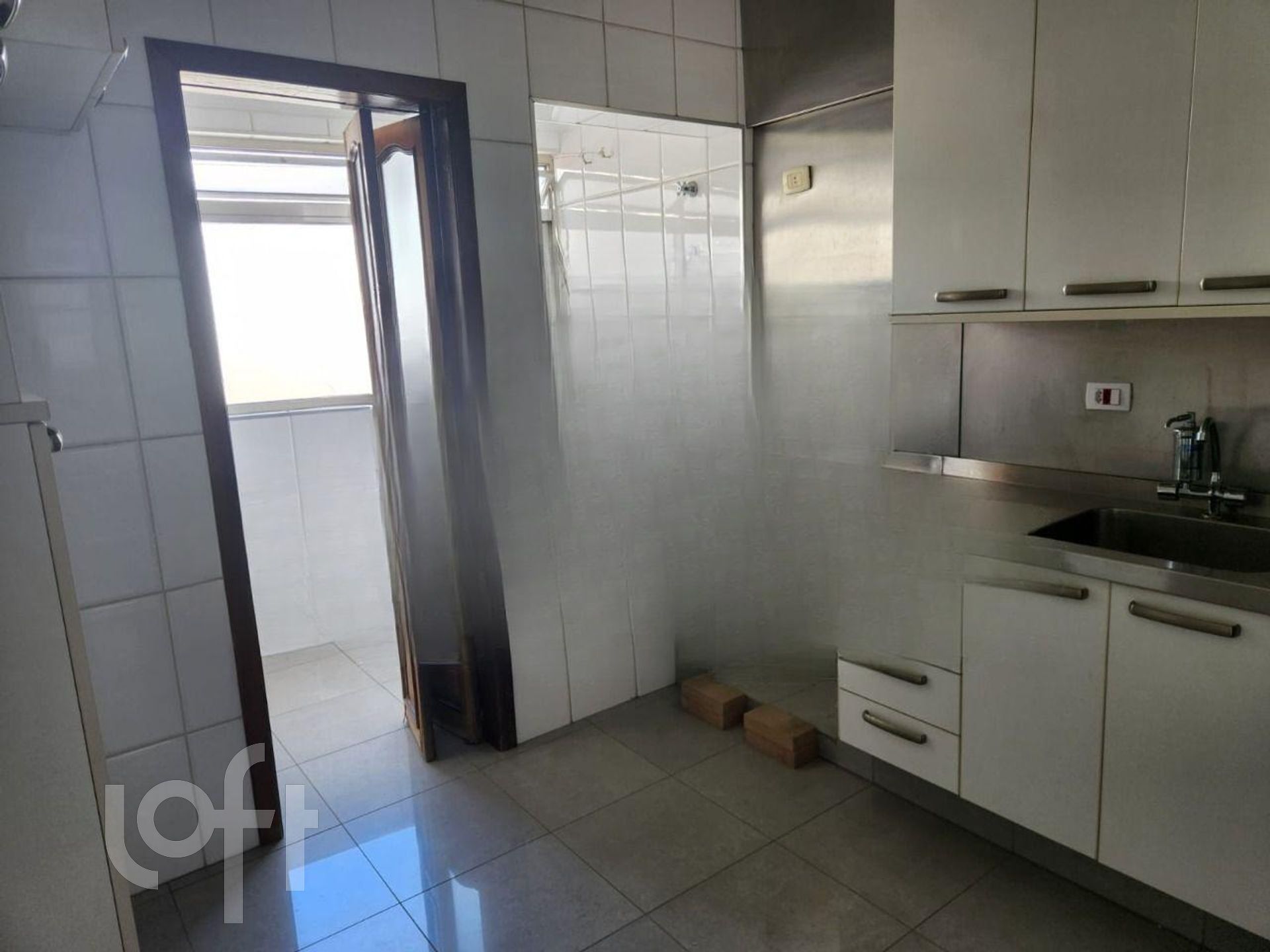 Apartamento à venda com 2 quartos, 65m² - Foto 14