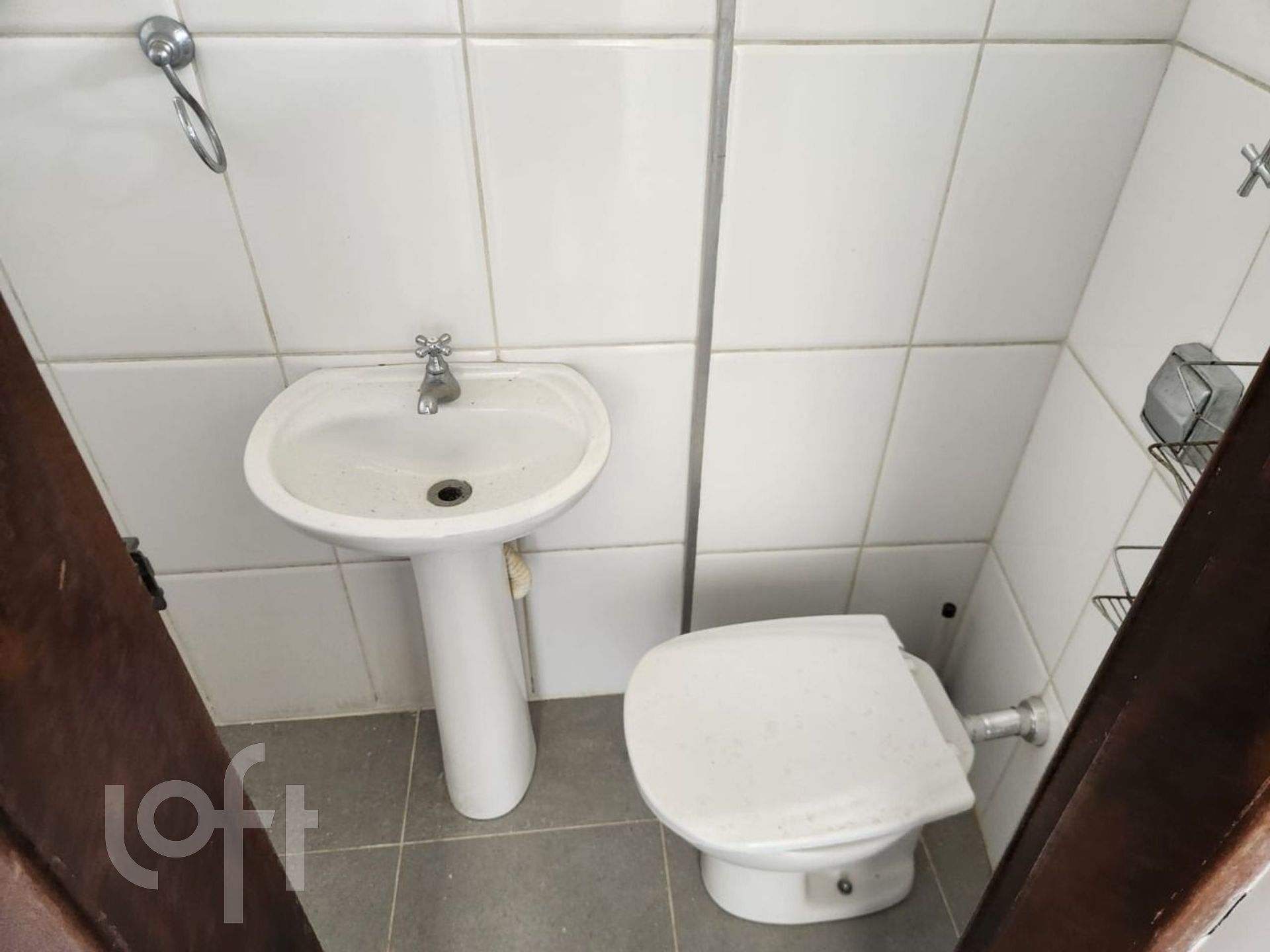 Apartamento à venda com 2 quartos, 65m² - Foto 11