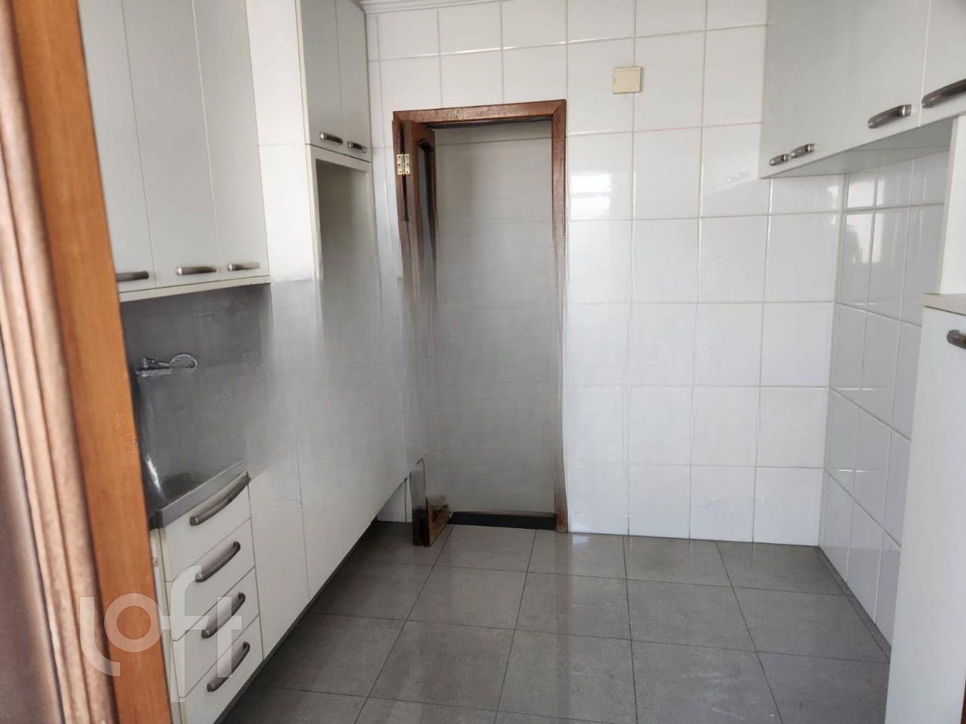 Apartamento à venda com 2 quartos, 65m² - Foto 18