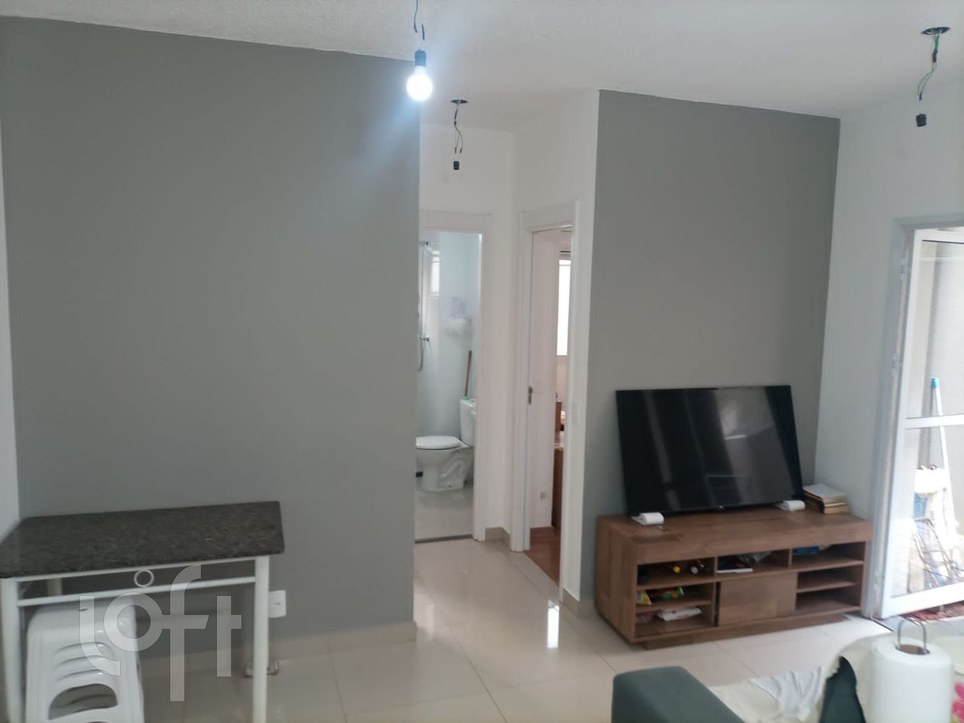 Apartamento à venda com 2 quartos, 73m² - Foto 2