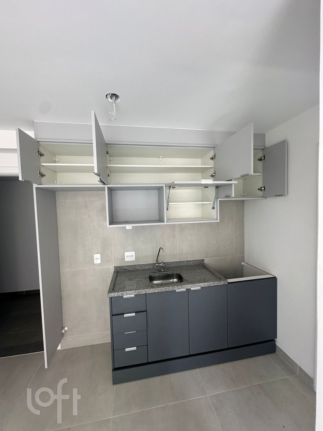 Apartamento à venda com 1 quarto, 27m² - Foto 3