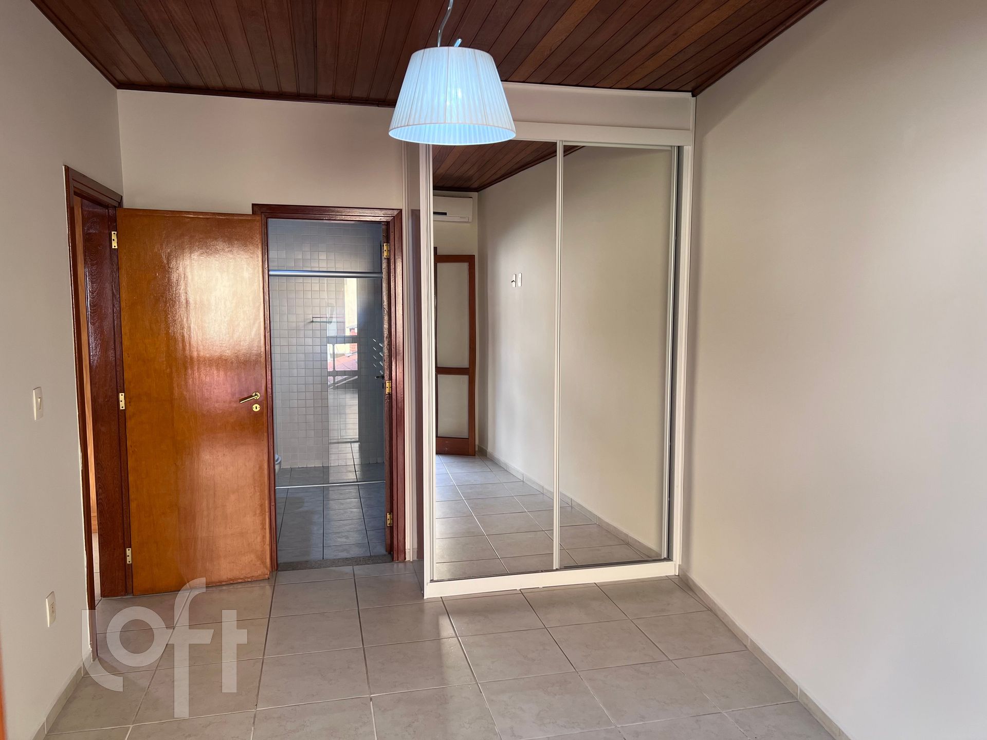 Casa à venda com 2 quartos, 190m² - Foto 9