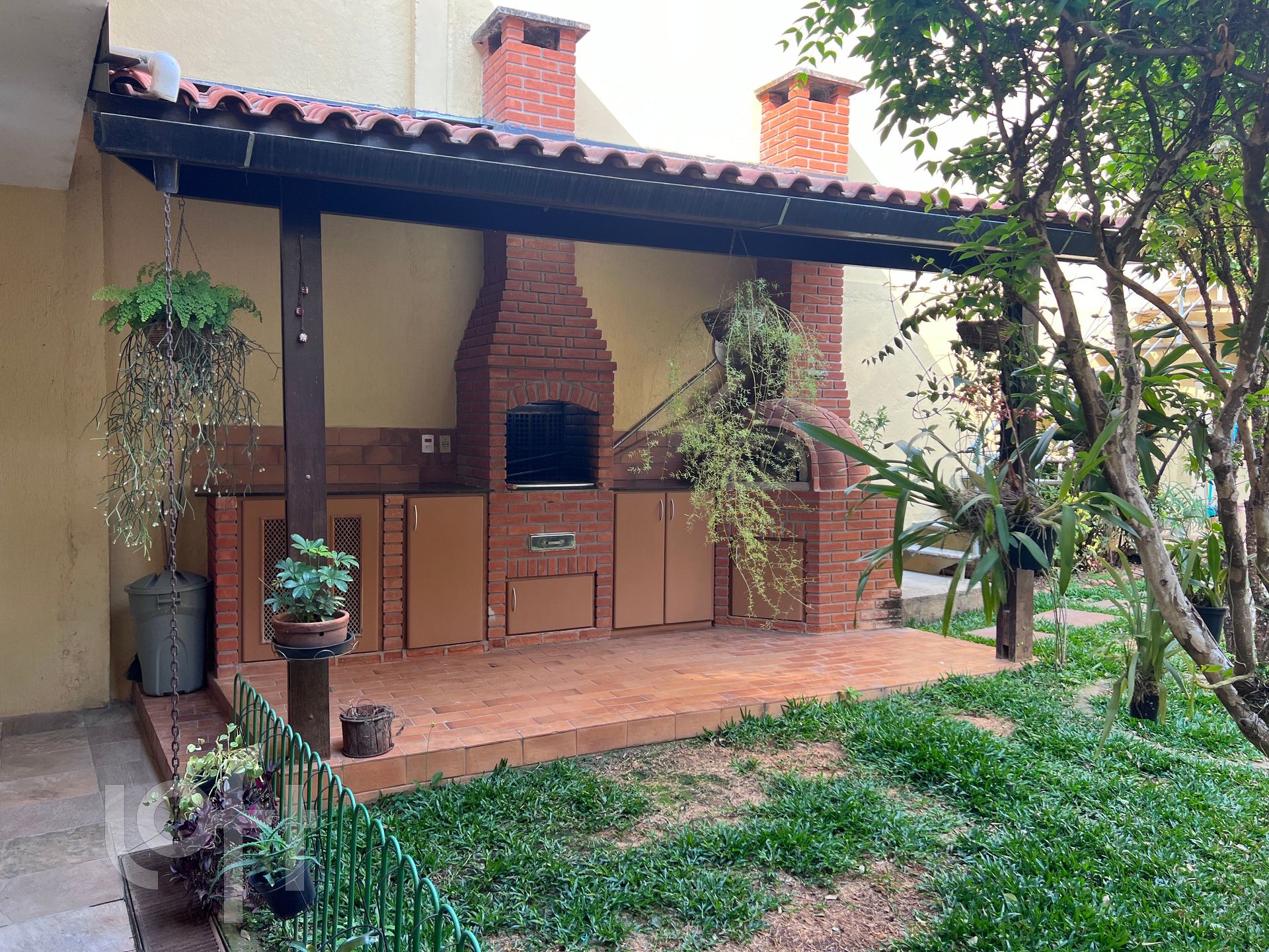 Casa à venda com 2 quartos, 190m² - Foto 30