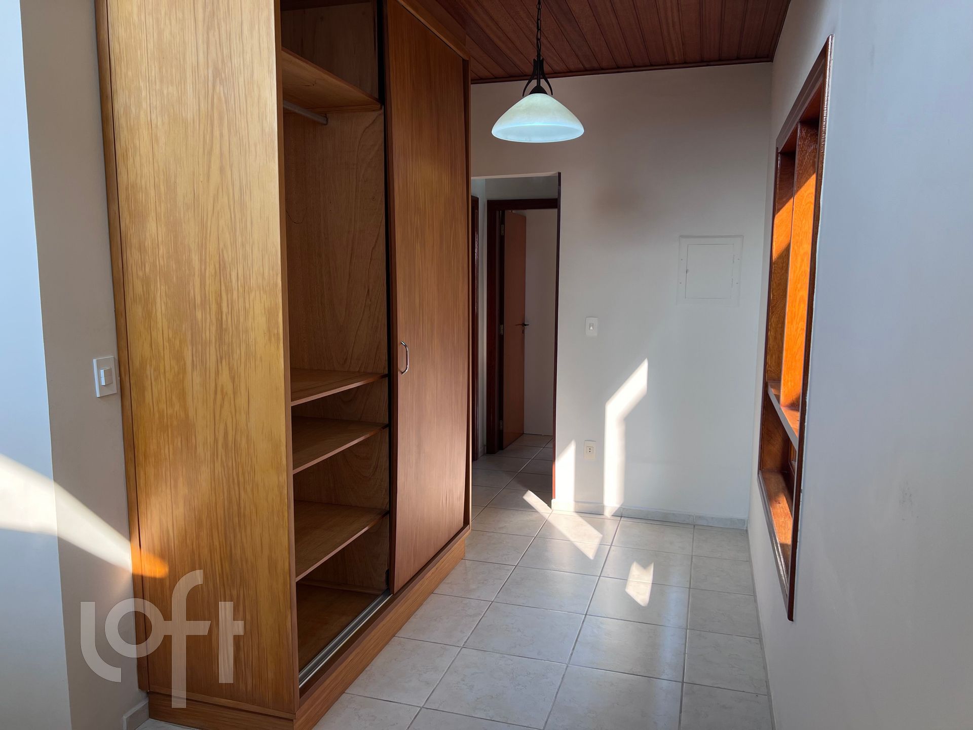 Casa à venda com 2 quartos, 190m² - Foto 12