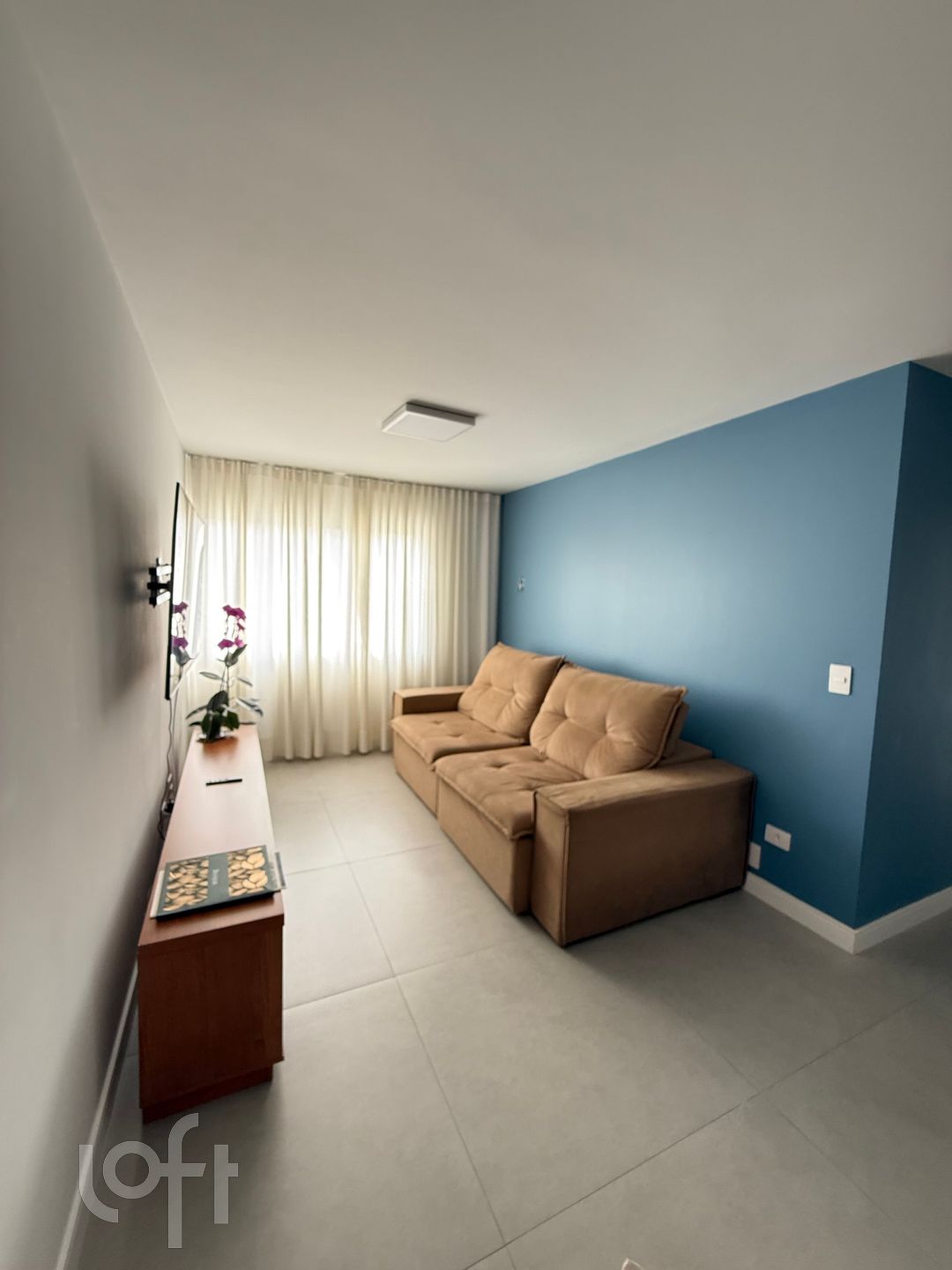 Apartamento à venda com 3 quartos, 90m² - Foto 1