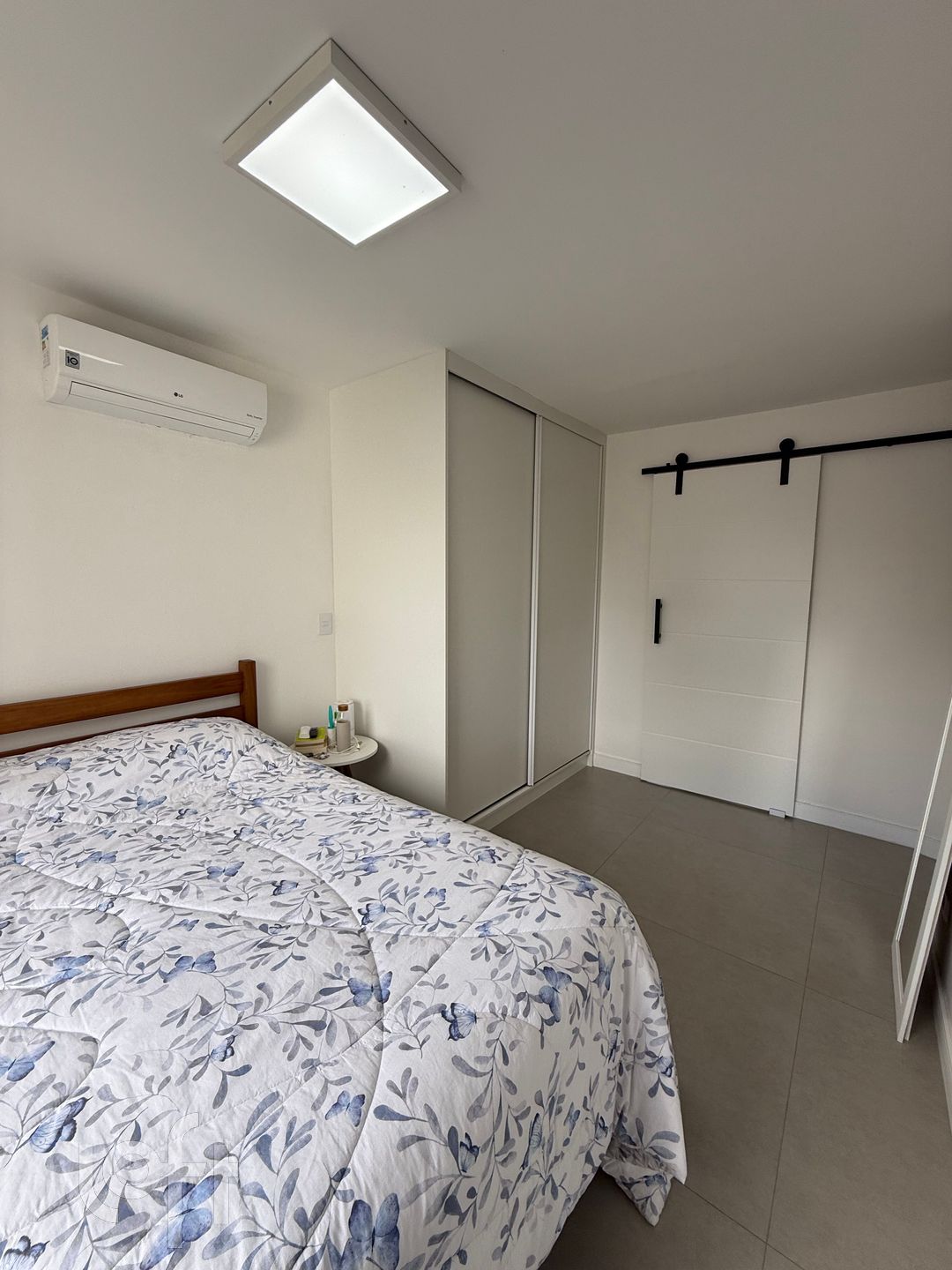 Apartamento à venda com 3 quartos, 90m² - Foto 17