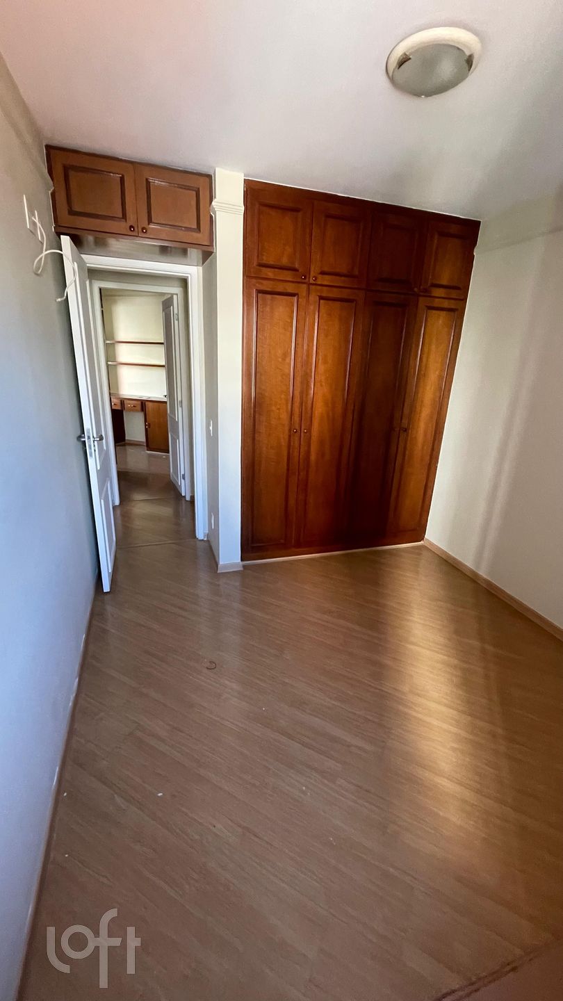 Apartamento à venda com 3 quartos, 104m² - Foto 11