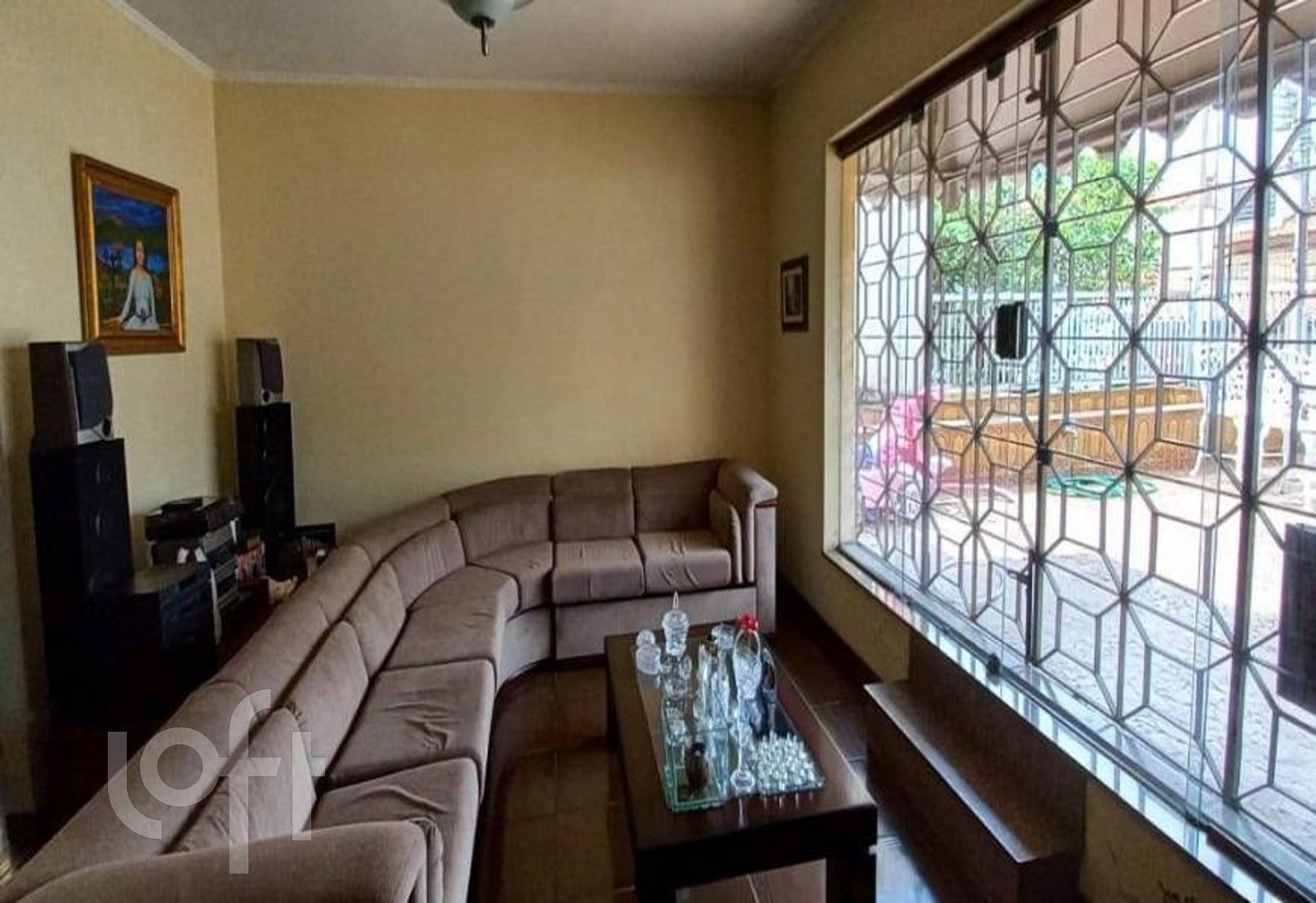 Casa à venda com 3 quartos, 320m² - Foto 1