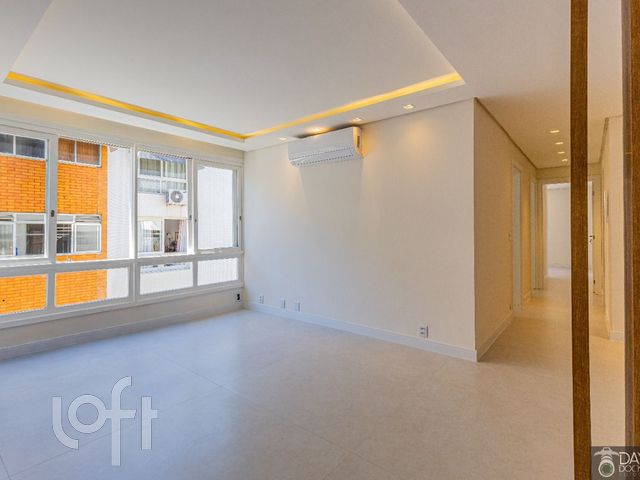 Apartamento com 106m², 3 dormitórios, 1 suíte, 1 vaga, Menino Deus em Porto Alegre