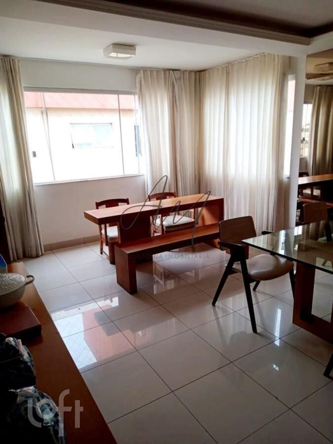 Apartamento à venda com 3 quartos, 116m² - Foto 2