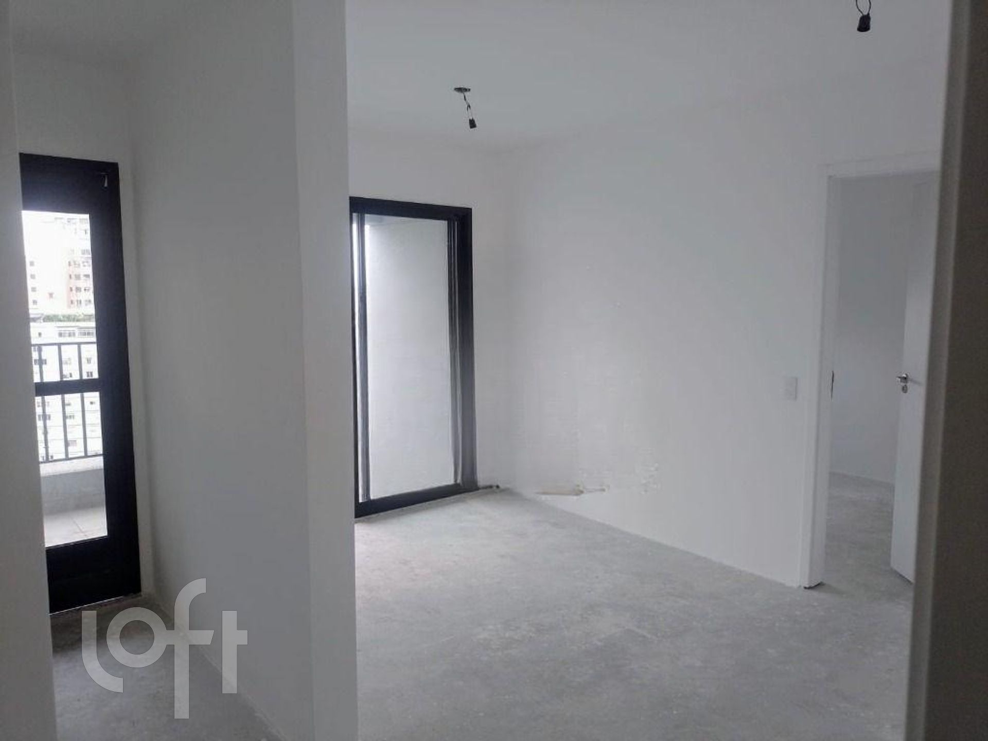 Apartamento à venda com 1 quarto, 25m² - Foto 2