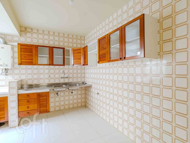 Apartamento com 95m², 3 dormitórios, Praia de Belas em Porto Alegre