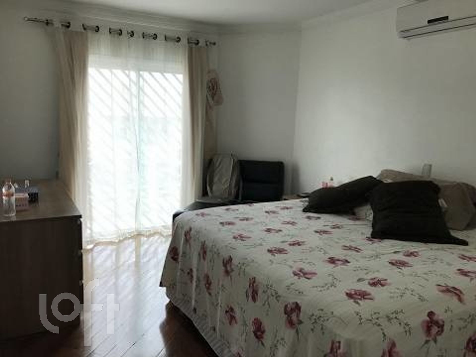 Casa à venda com 3 quartos, 250m² - Foto 10