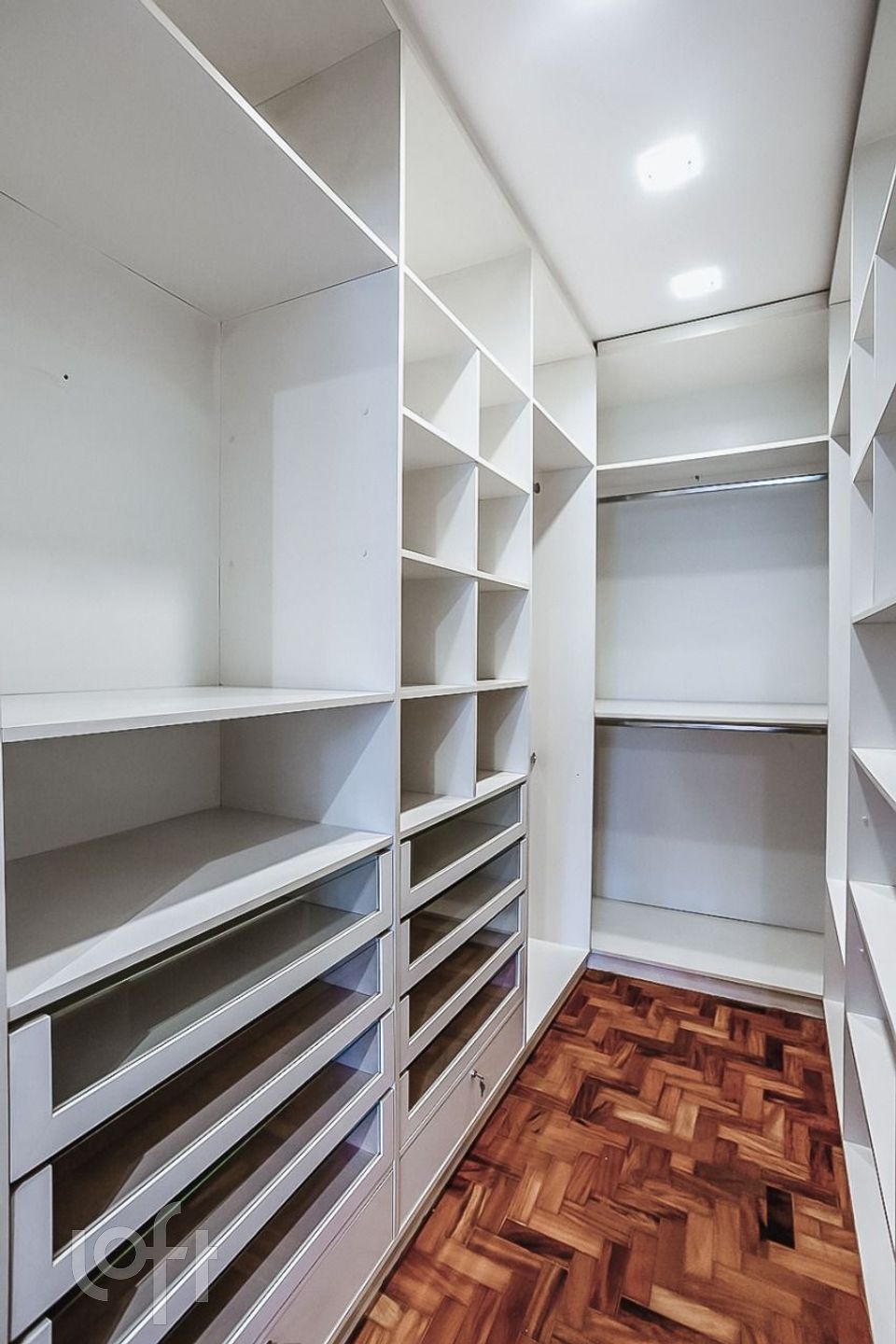 Apartamento à venda com 4 quartos, 121m² - Foto 40