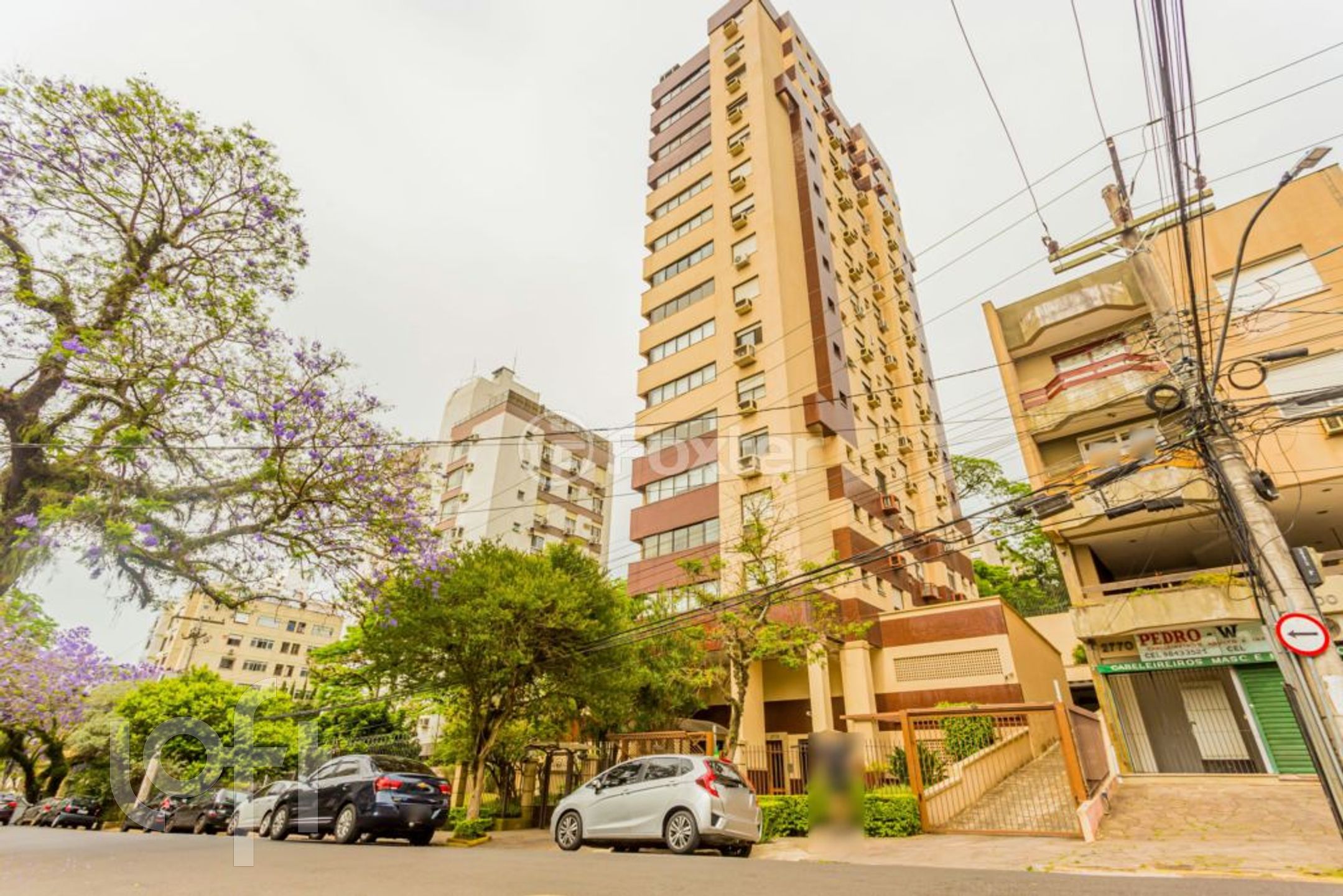Apartamento com 93m², 3 dormitórios, 1 suíte, 2 vagas, Rio Branco em Porto Alegre