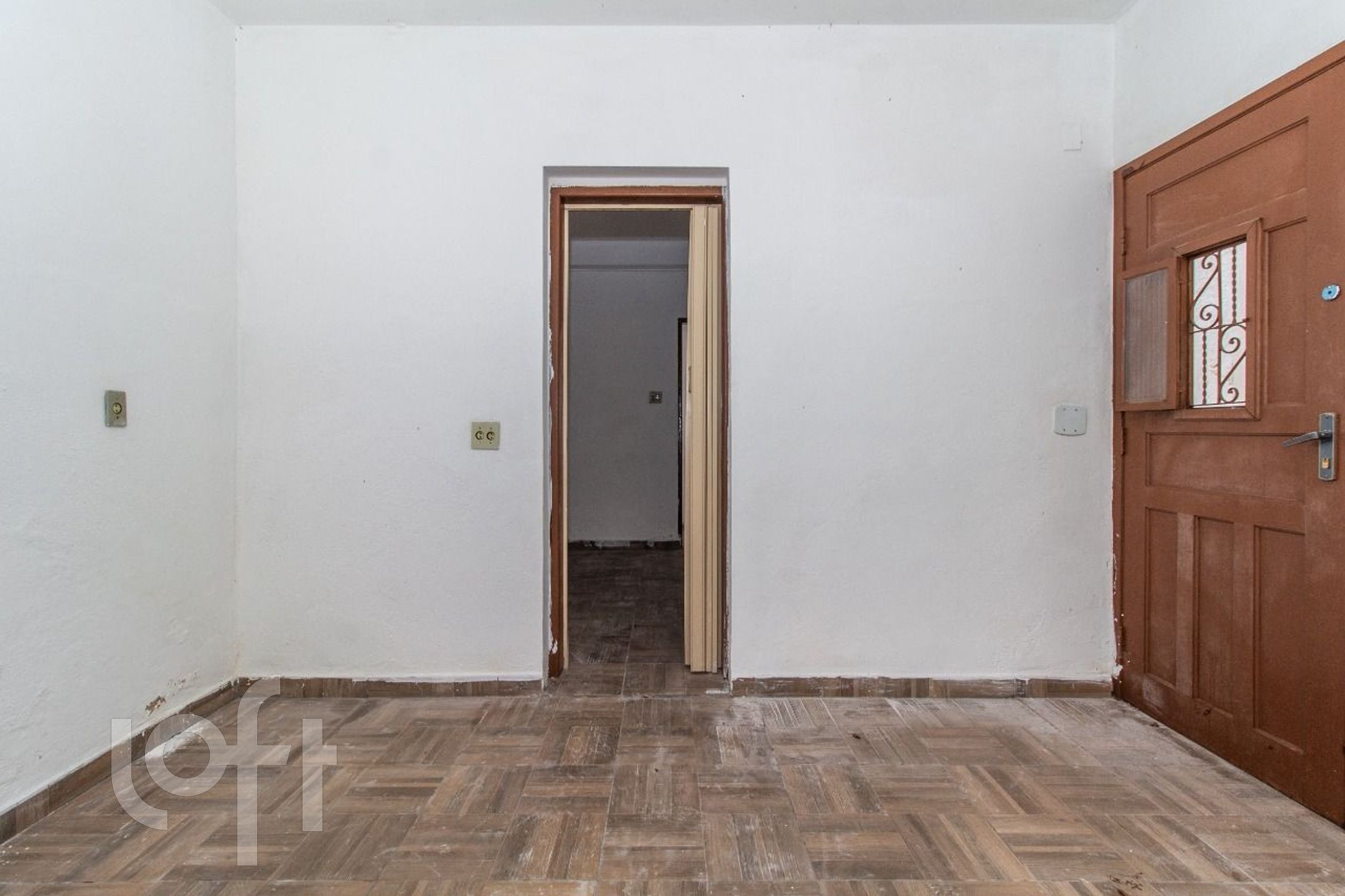 Casa à venda com 4 quartos, 168m² - Foto 3