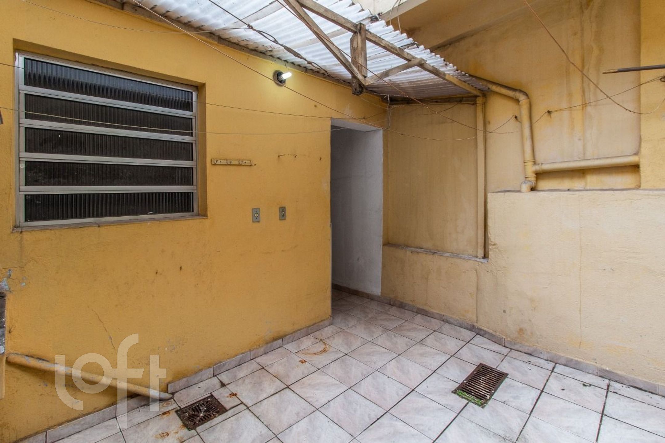 Casa à venda com 4 quartos, 168m² - Foto 28