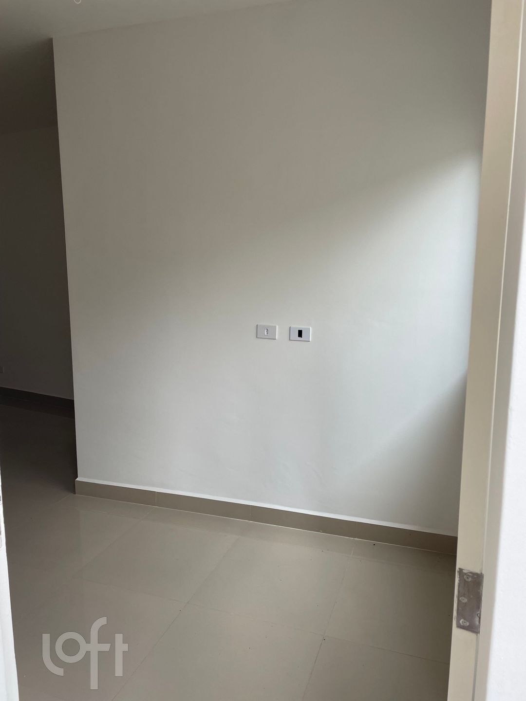 Apartamento à venda com 1 quarto, 33m² - Foto 4