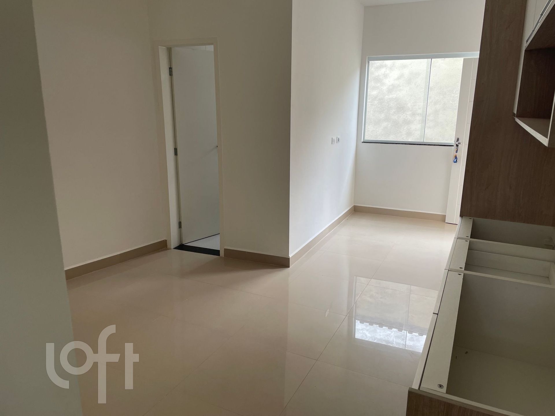 Apartamento à venda com 1 quarto, 33m² - Foto 1