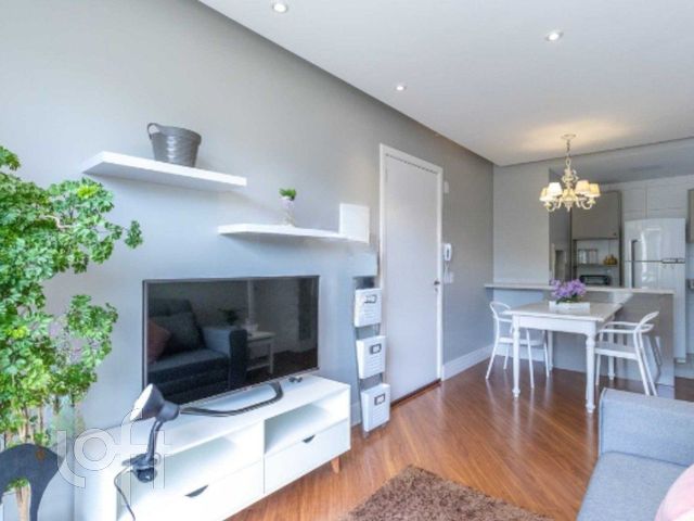 Apartamento com 43m², 1 dormitório, 1 suíte, 1 vaga, Petrópolis em Porto Alegre