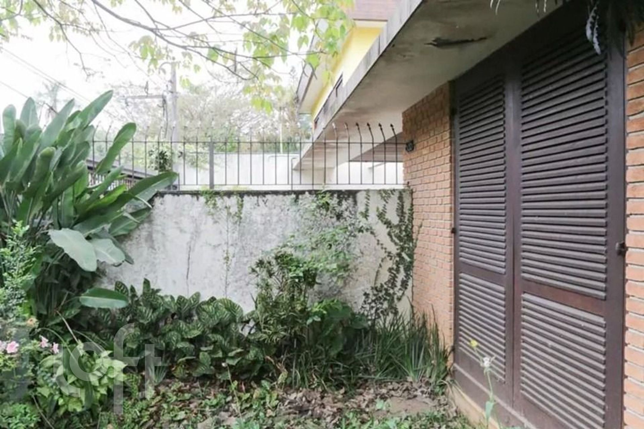 Imagem da propriedade PU1dafevt 73